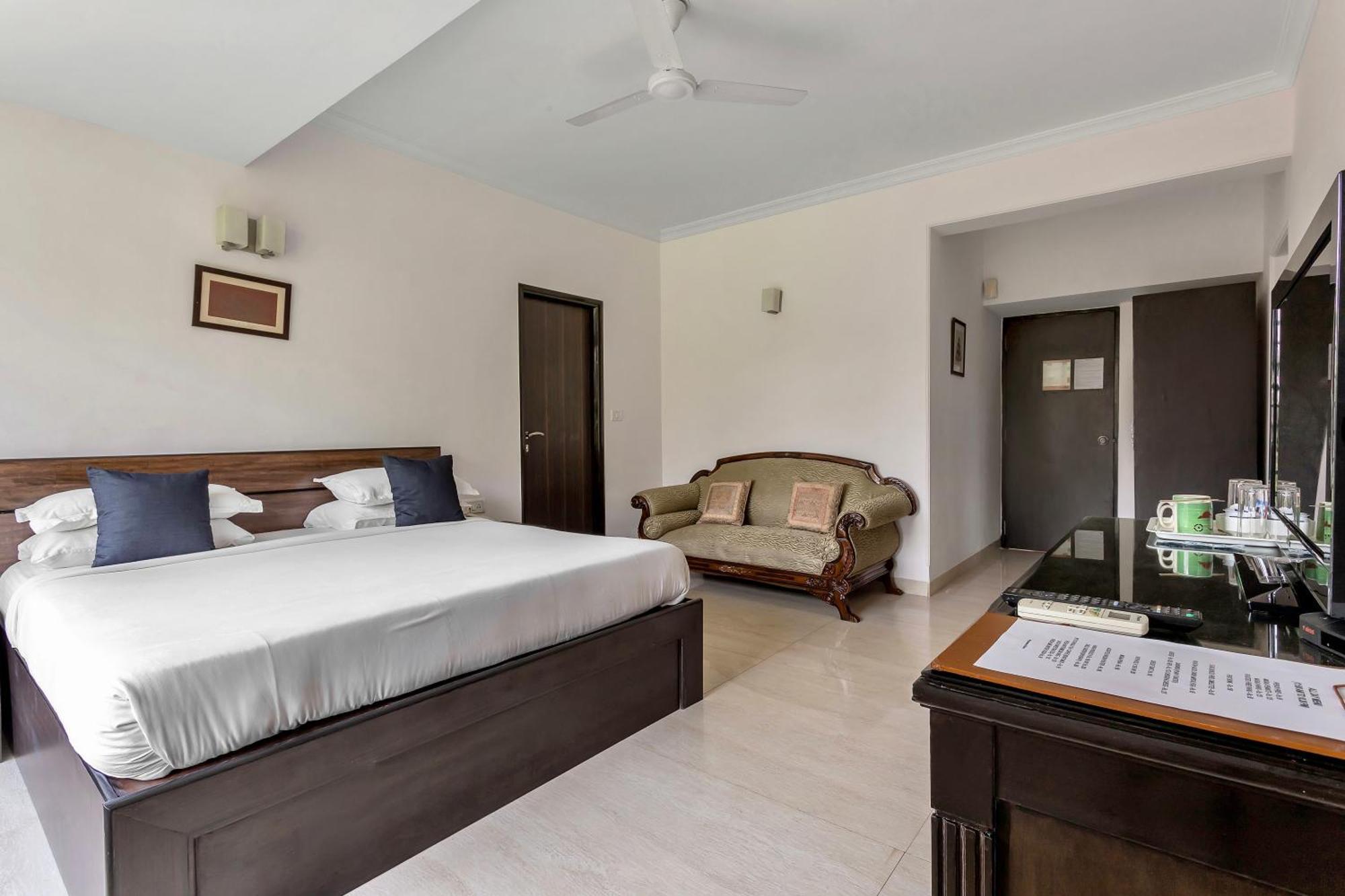 Arotel Rooms & Suites Калангут Экстерьер фото