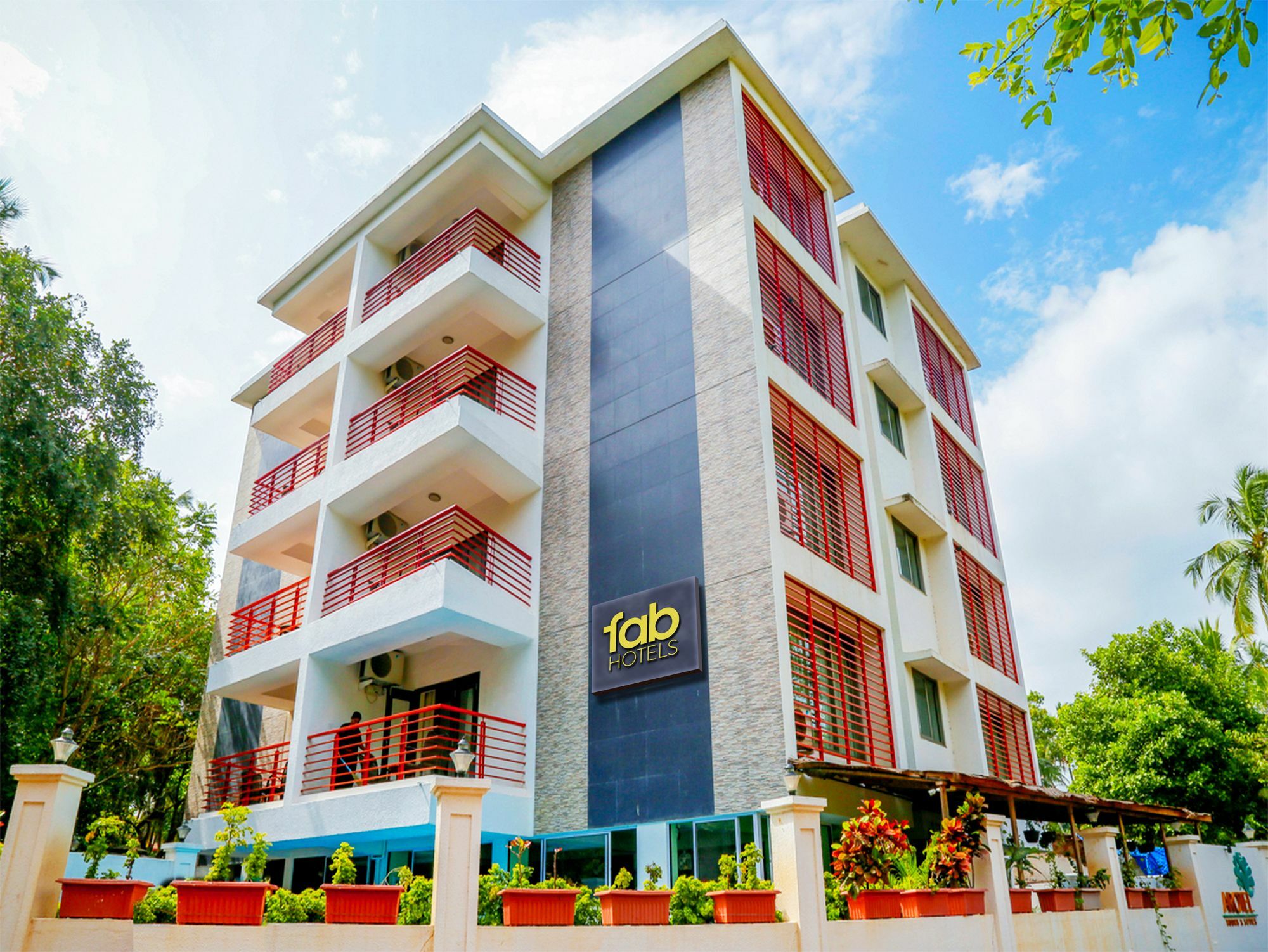 Arotel Rooms & Suites Калангут Экстерьер фото
