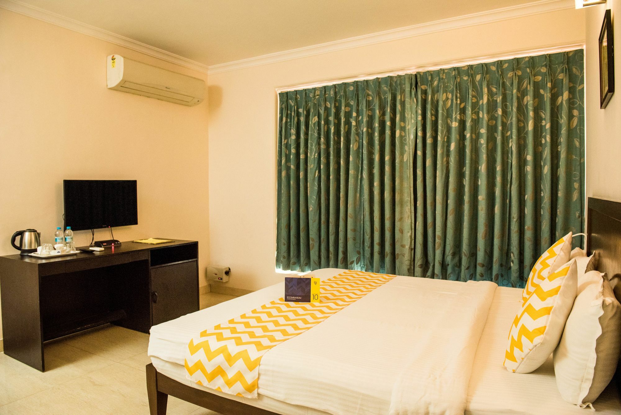 Arotel Rooms & Suites Калангут Экстерьер фото